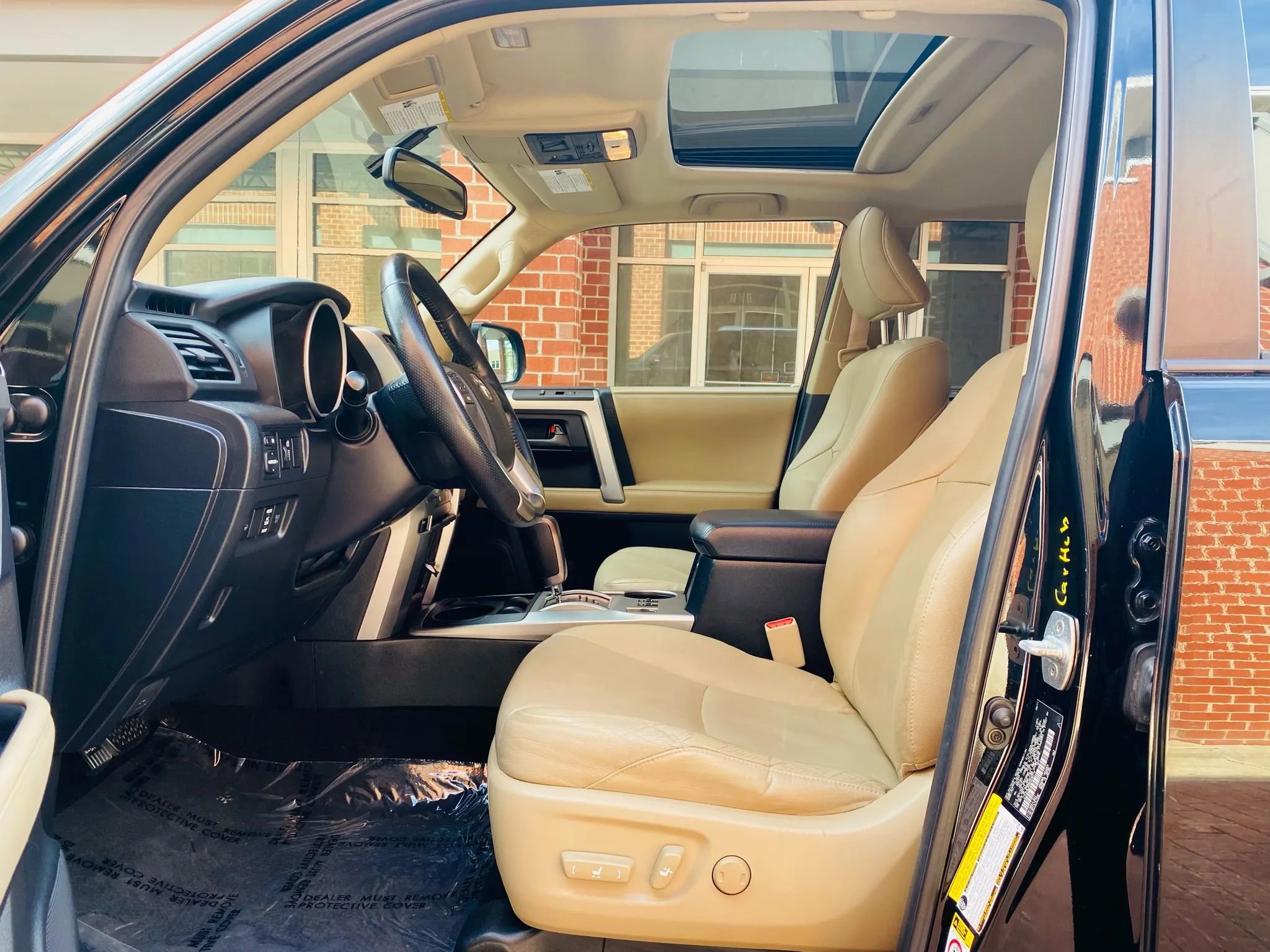 Used 2011 Toyota 4Runner Limited image 5