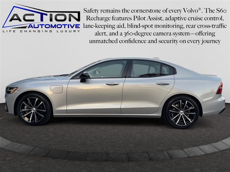 Used 2023 Volvo S60 T8 Plus image 5
