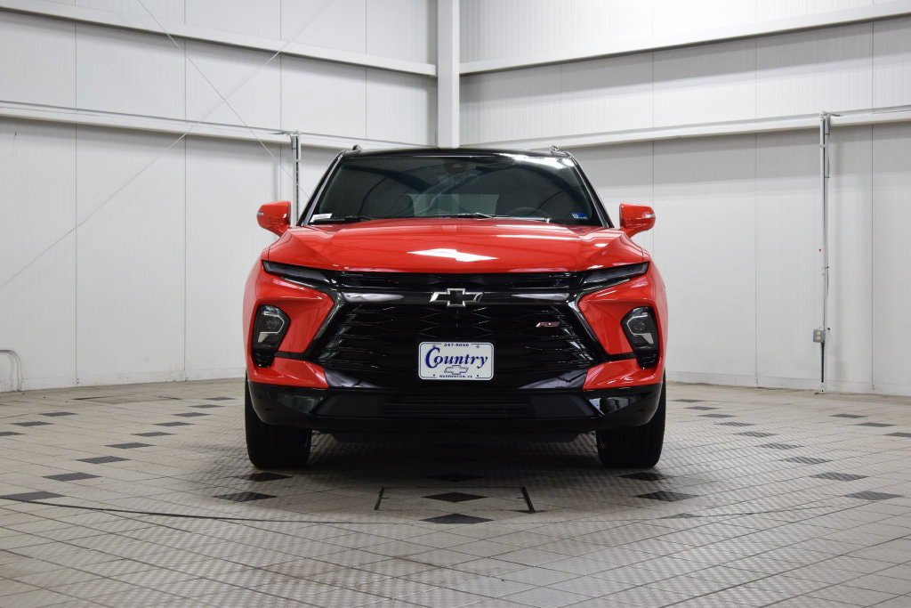 New 2026 Chevrolet Blazer RS w/ Driver Confidence II Package AWD/4WD image 2