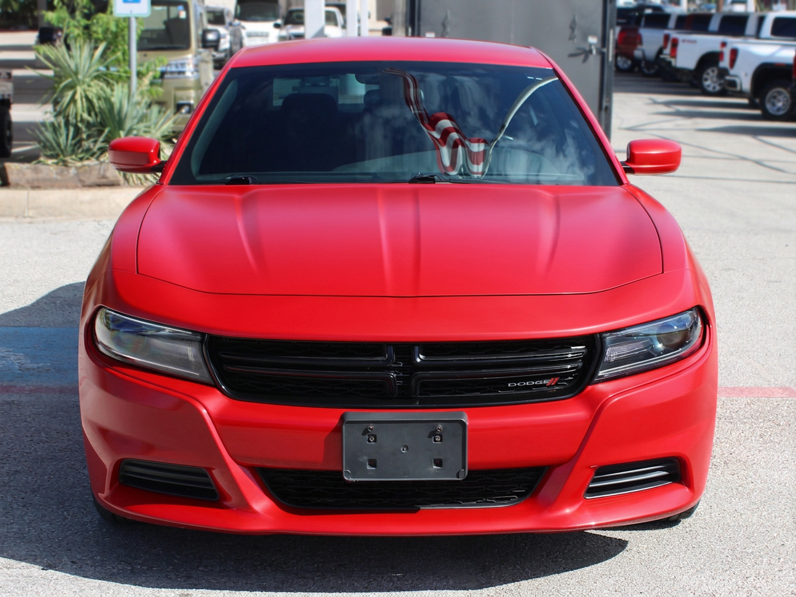 Used 2018 Dodge Charger SXT RWD image 6