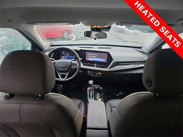 Used 2025 Chevrolet Trax ACTIV w/ Driver Confidence Package image 20