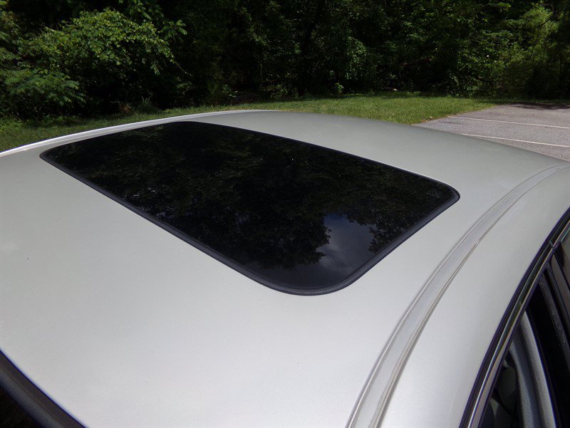 Used 2005 Lexus ES 330 FWD image 10