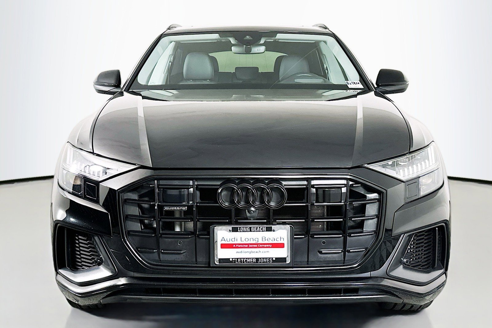 Used 2023 Audi Q8 Prestige w/ Prestige Package image 2