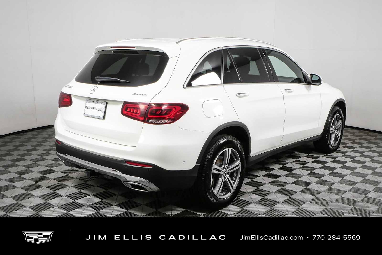 Used 2021 Mercedes-Benz GLC 300 4MATIC w/ Multimedia Package image 3
