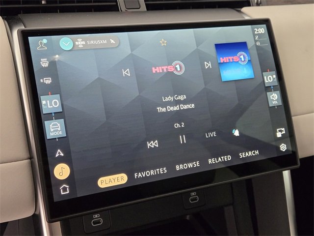 New 2025 Land Rover Discovery Sport S image 26