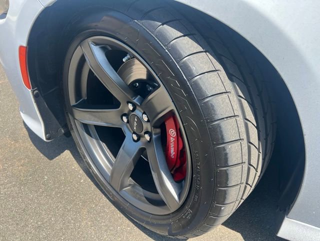 Used 2019 Dodge Charger SRT Hellcat w/ Harman/Kardon Audio Group RWD image 9