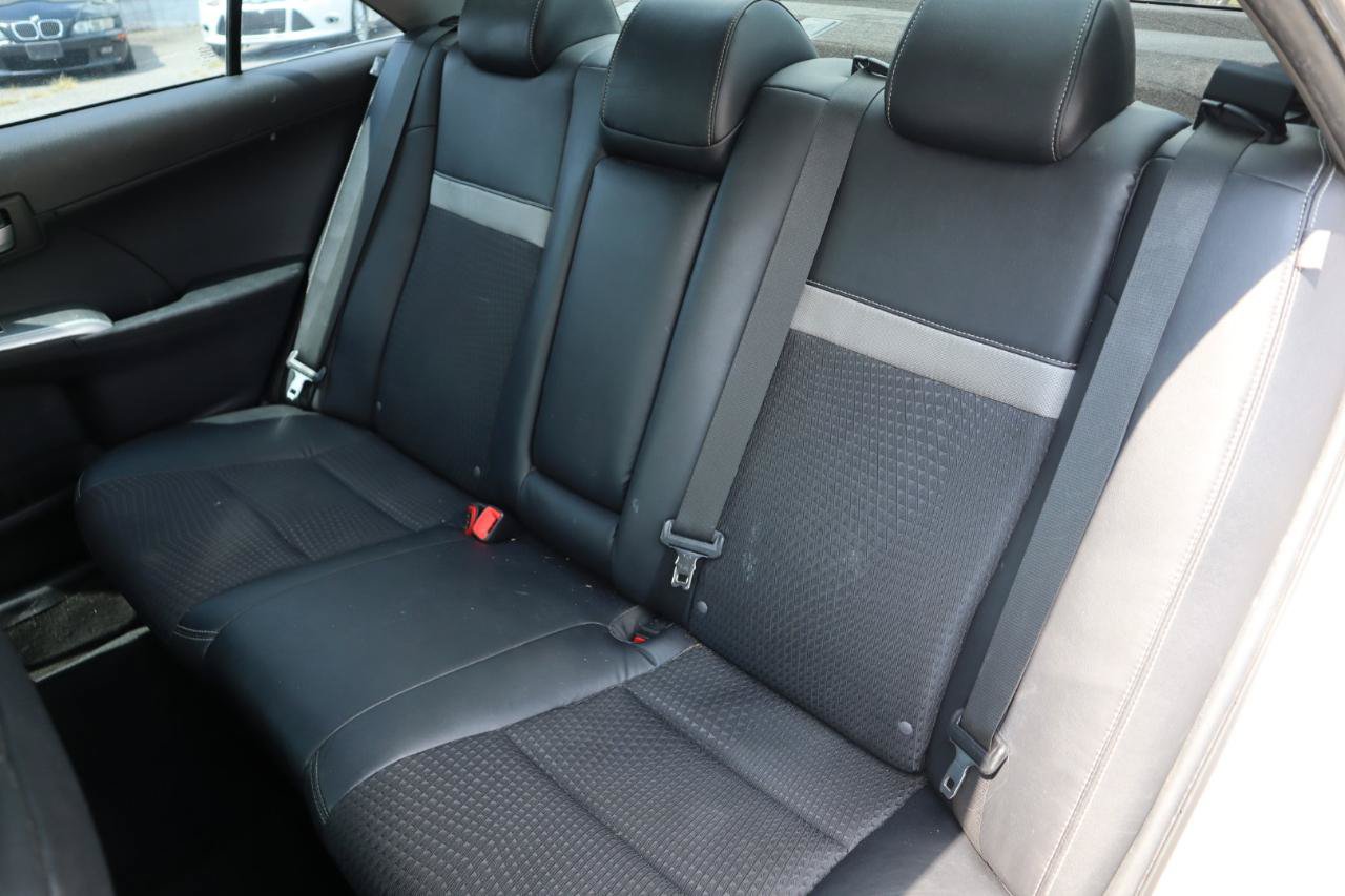 Used 2012 Toyota Camry SE FWD image 18