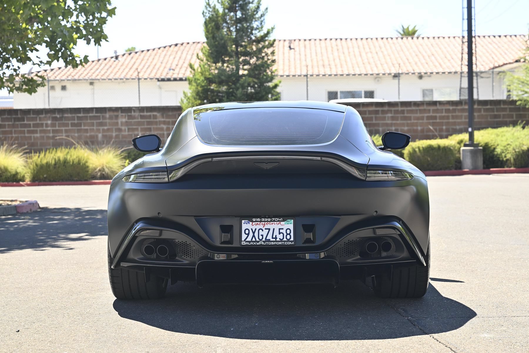 Used 2020 Aston Martin V8 Vantage Coupe RWD image 9