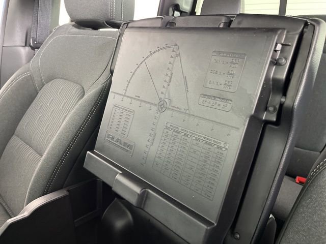 Used 2021 RAM 1500 Big Horn image 32