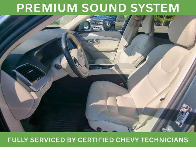 Used 2021 Volvo XC90 T5 Momentum w/ Protection Package Premier FWD image 13