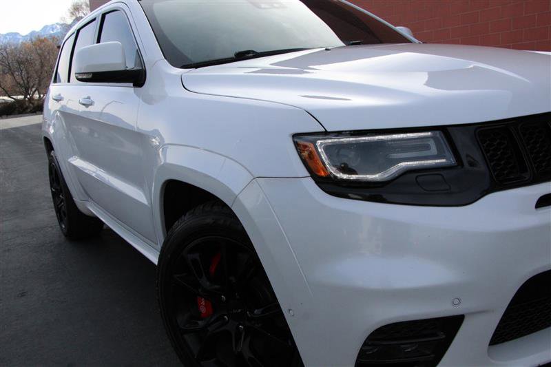 Used 2017 Jeep Grand Cherokee SRT image 41