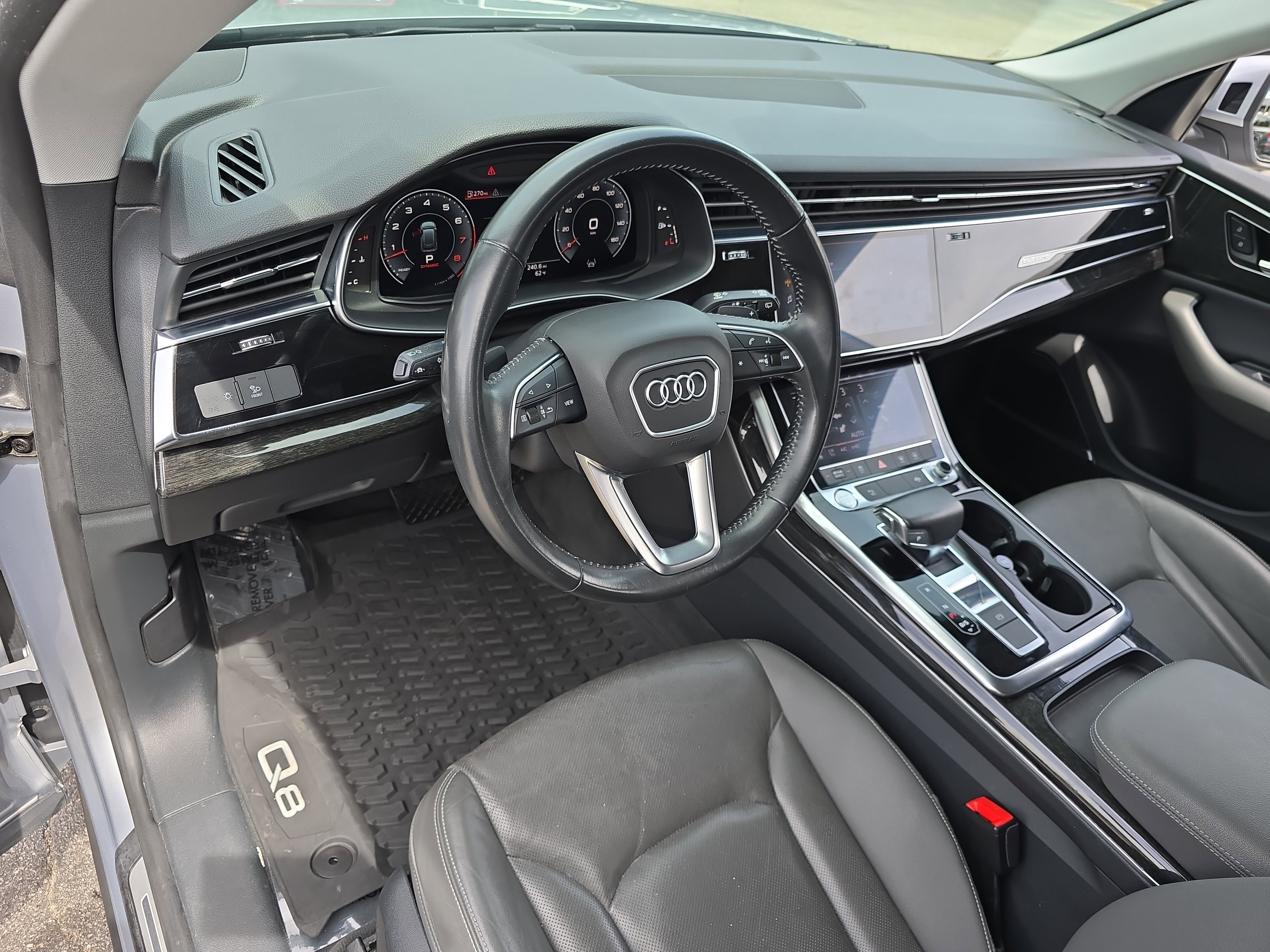 Used 2019 Audi Q8 Premium Plus AWD/4WD image 16