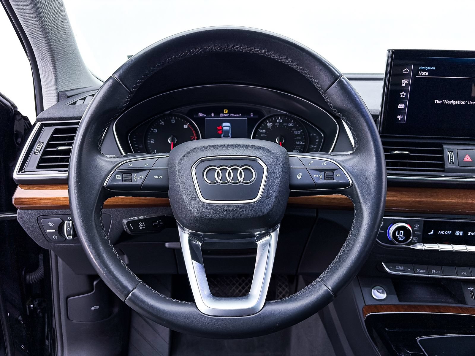 Used 2023 Audi Q5 2.0T Premium w/ Convenience Package AWD/4WD image 33