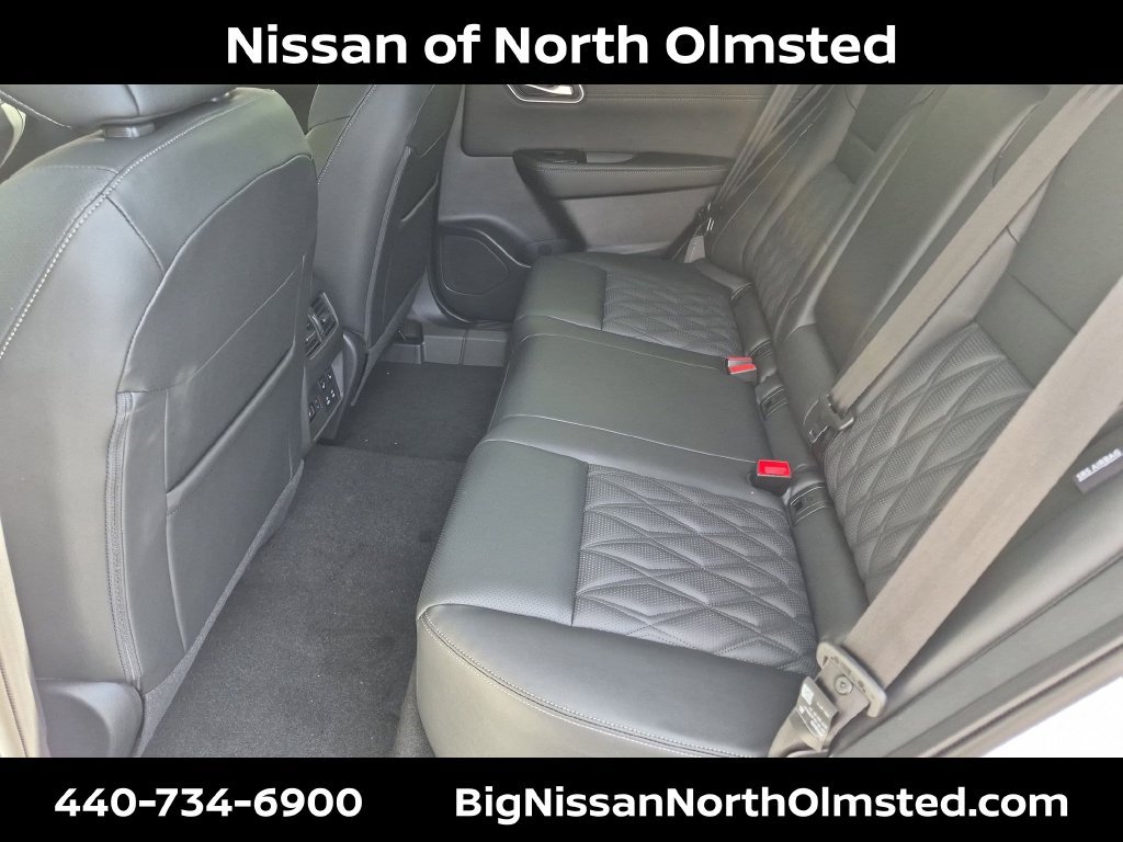 New 2026 Nissan Rogue Platinum w/ Platinum Premium Package AWD/4WD image 18