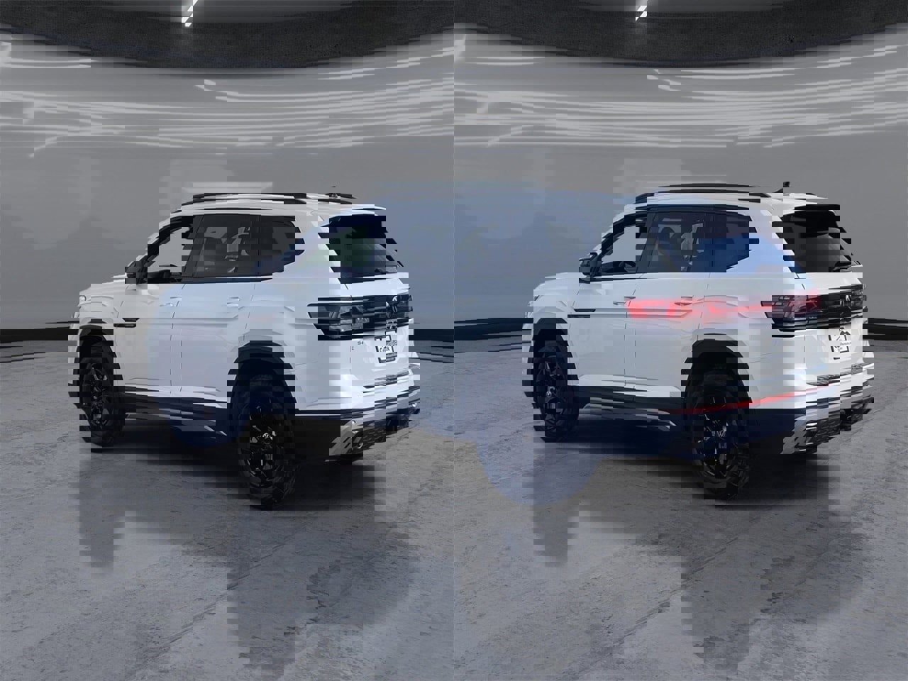 New 2026 Volkswagen Atlas Peak Edition image 4