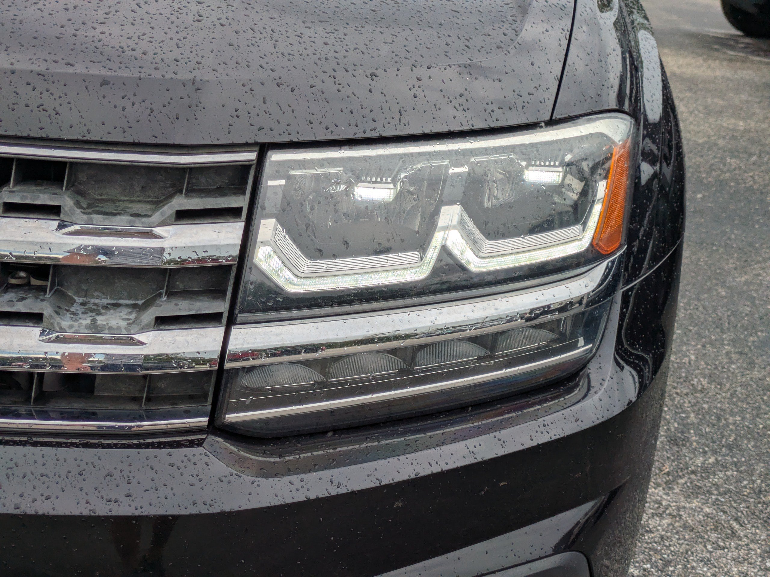 Used 2018 Volkswagen Atlas SE AWD/4WD image 10