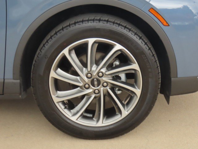 Certified 2024 Lincoln Corsair FWD w/ Equipment Group 101A image 7
