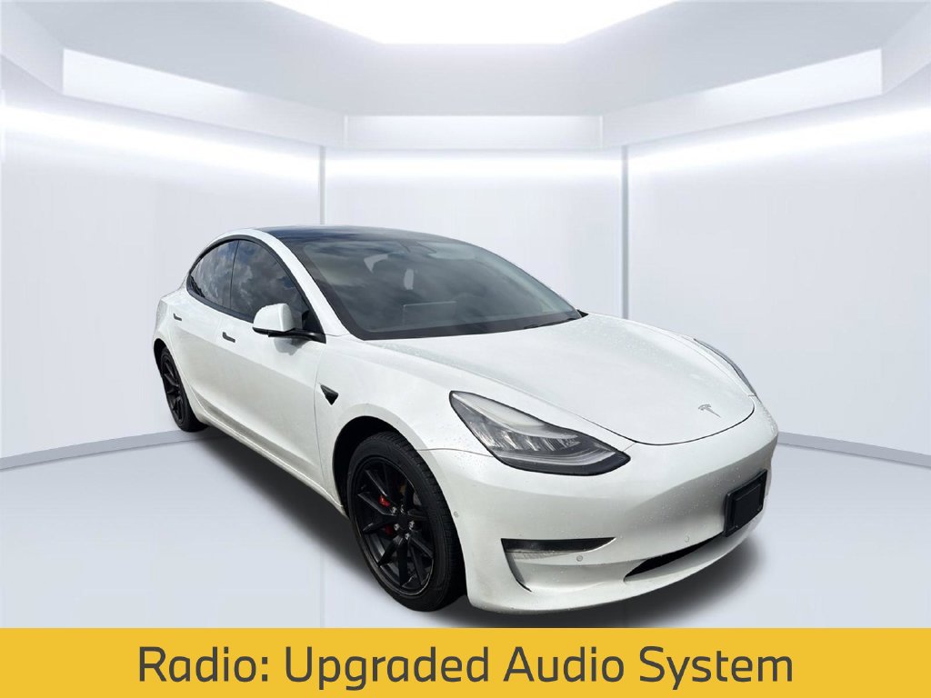 Used 2021 Tesla Model 3 Standard Range Plus RWD image 4