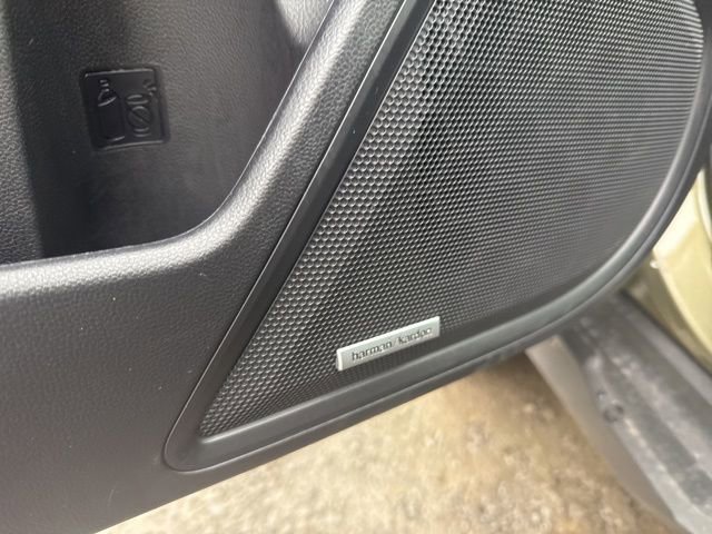 Used 2025 Subaru Outback Wilderness image 16