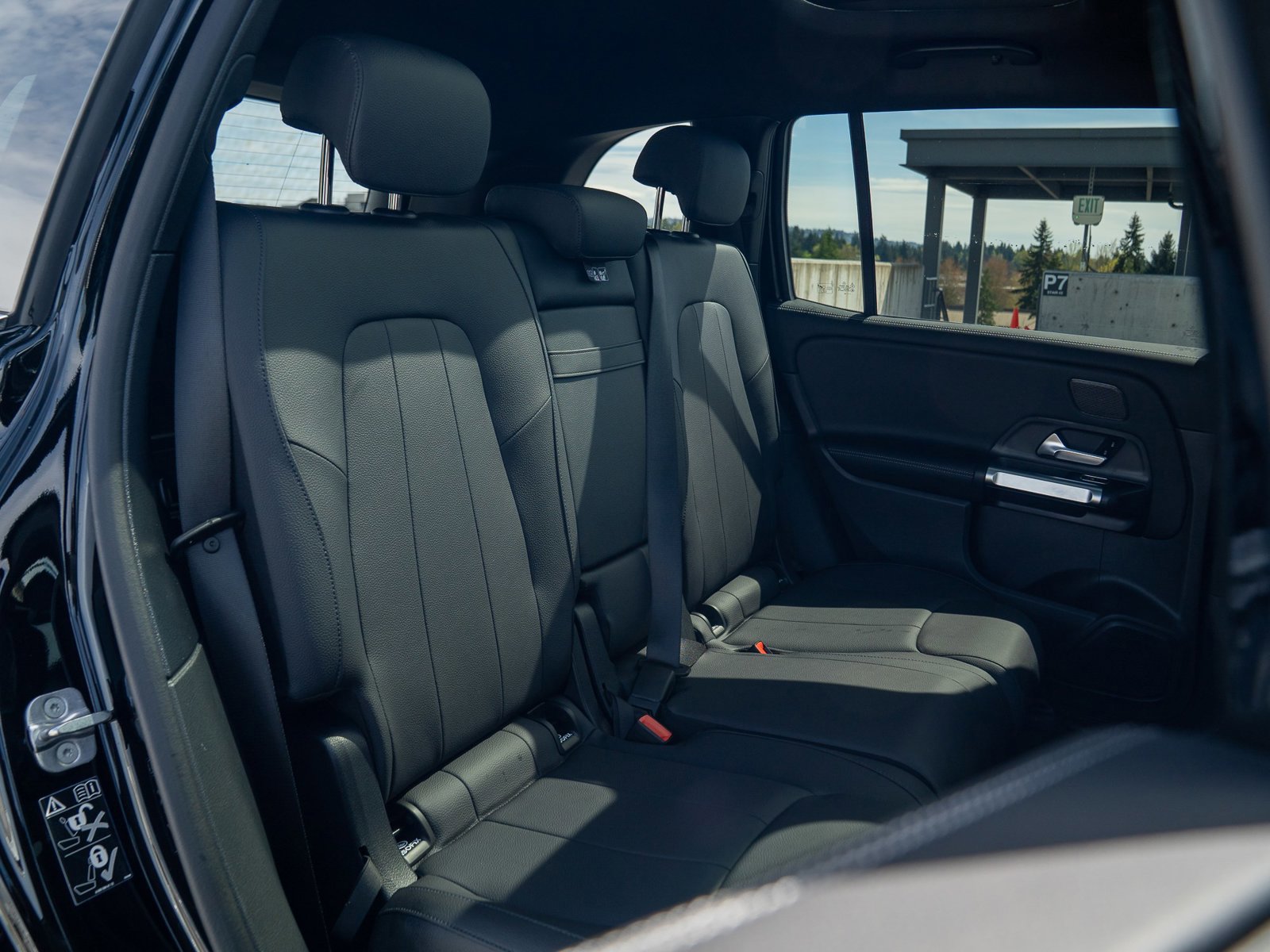 Certified 2026 Mercedes-Benz GLB 250 4MATIC image 27