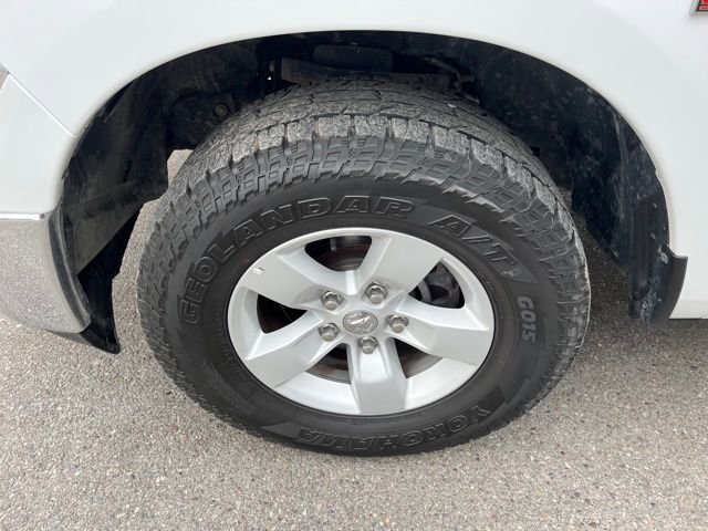 Used 2022 RAM 1500 Classic SLT w/ Protection Group AWD/4WD image 19