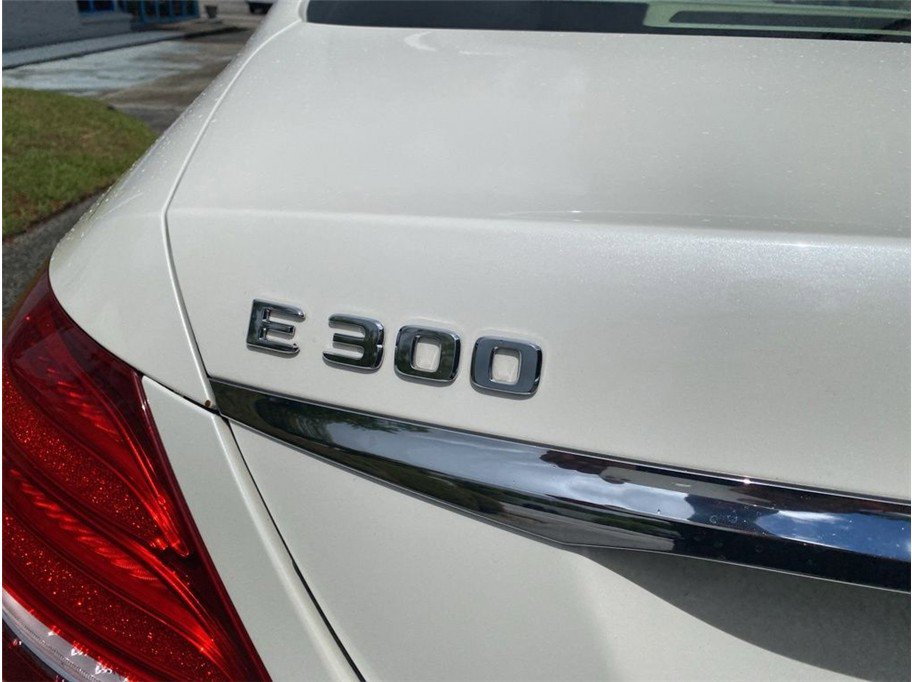Used 2018 Mercedes-Benz E 300 w/ Premium 1 Package image 36