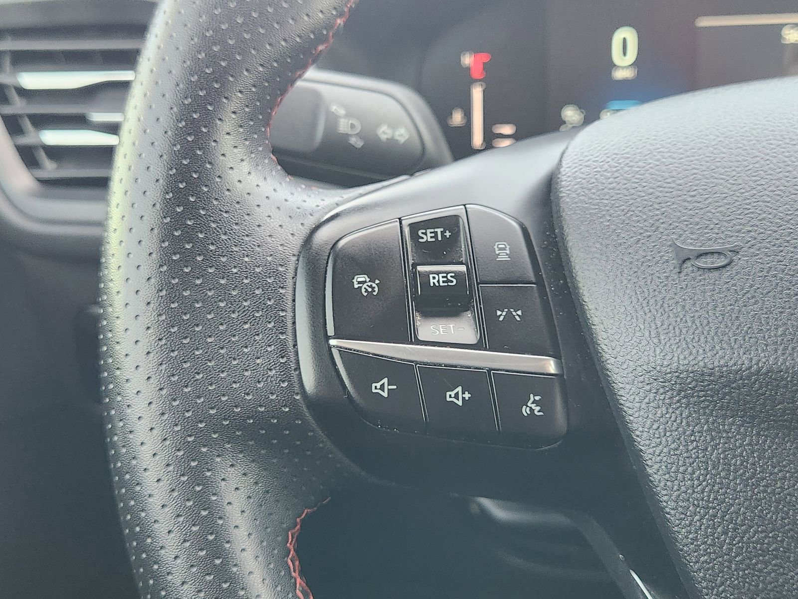 Used 2023 Ford Escape ST-Line w/ Tech Pack #1 image 29