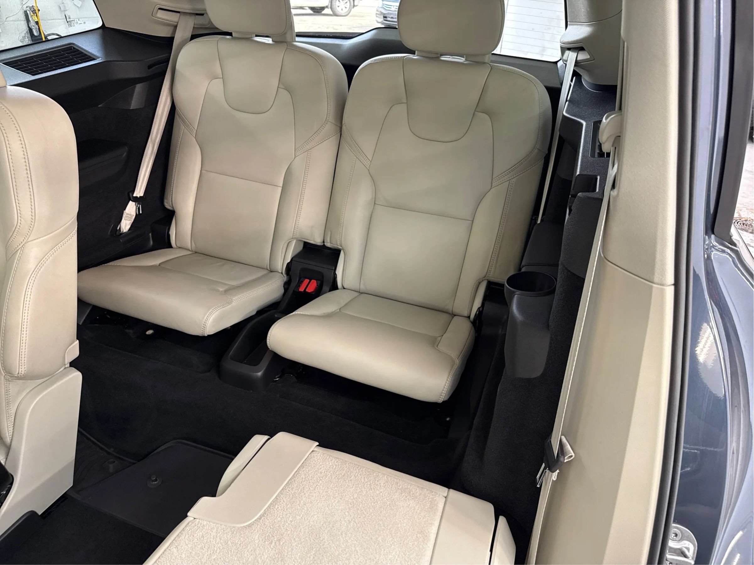 Used 2022 Volvo XC90 T6 Inscription w/ Advanced Package AWD/4WD image 42