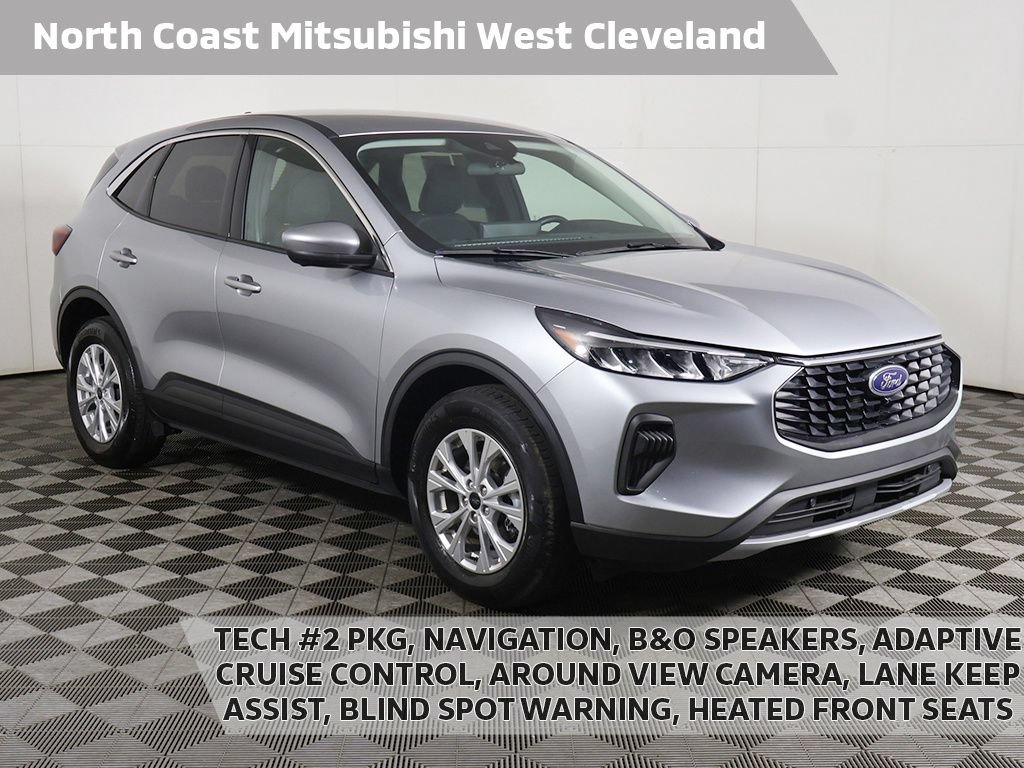 Used 2023 Ford Escape Active w/ Tech Pack #2 AWD/4WD image 1