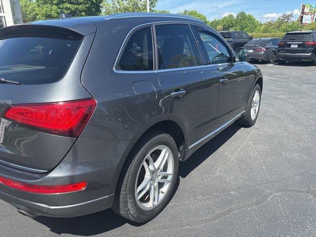 Used 2017 Audi Q5 2.0T Premium Plus w/ Technology Package image 8