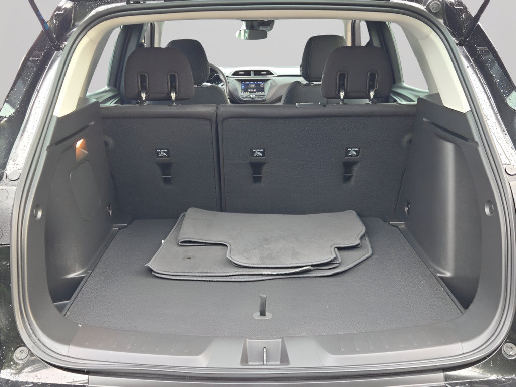 Certified 2023 Chevrolet TrailBlazer LS FWD image 19