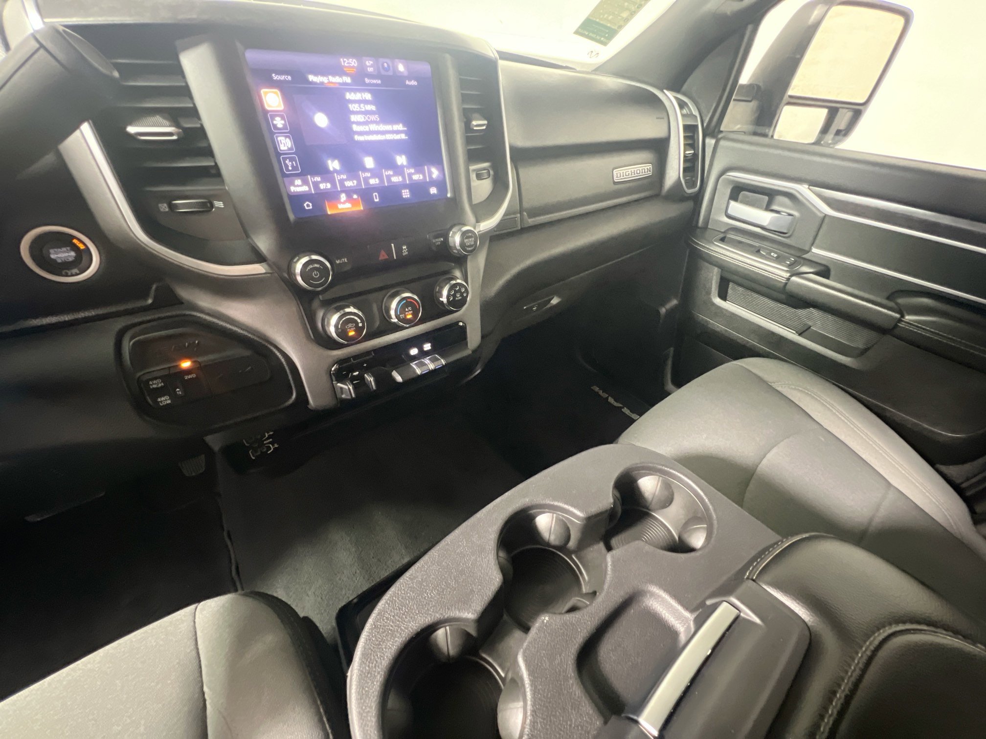 Used 2024 RAM 2500 Big Horn image 25