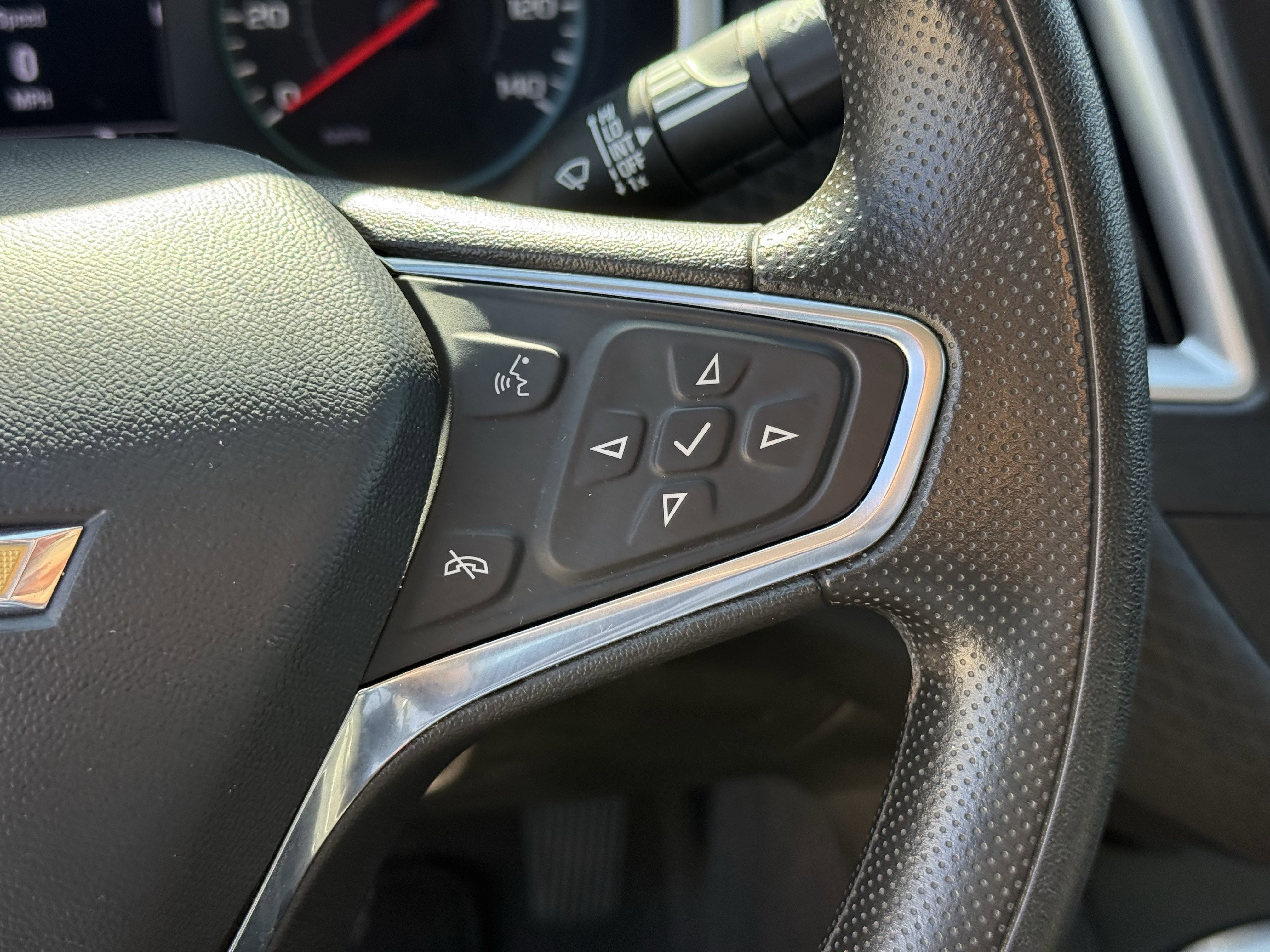 Used 2024 Chevrolet Malibu LT image 17