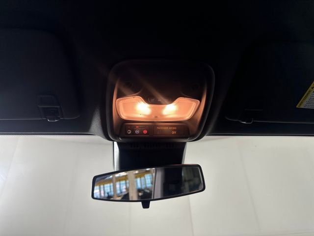 Used 2023 Chevrolet Colorado W/T image 24