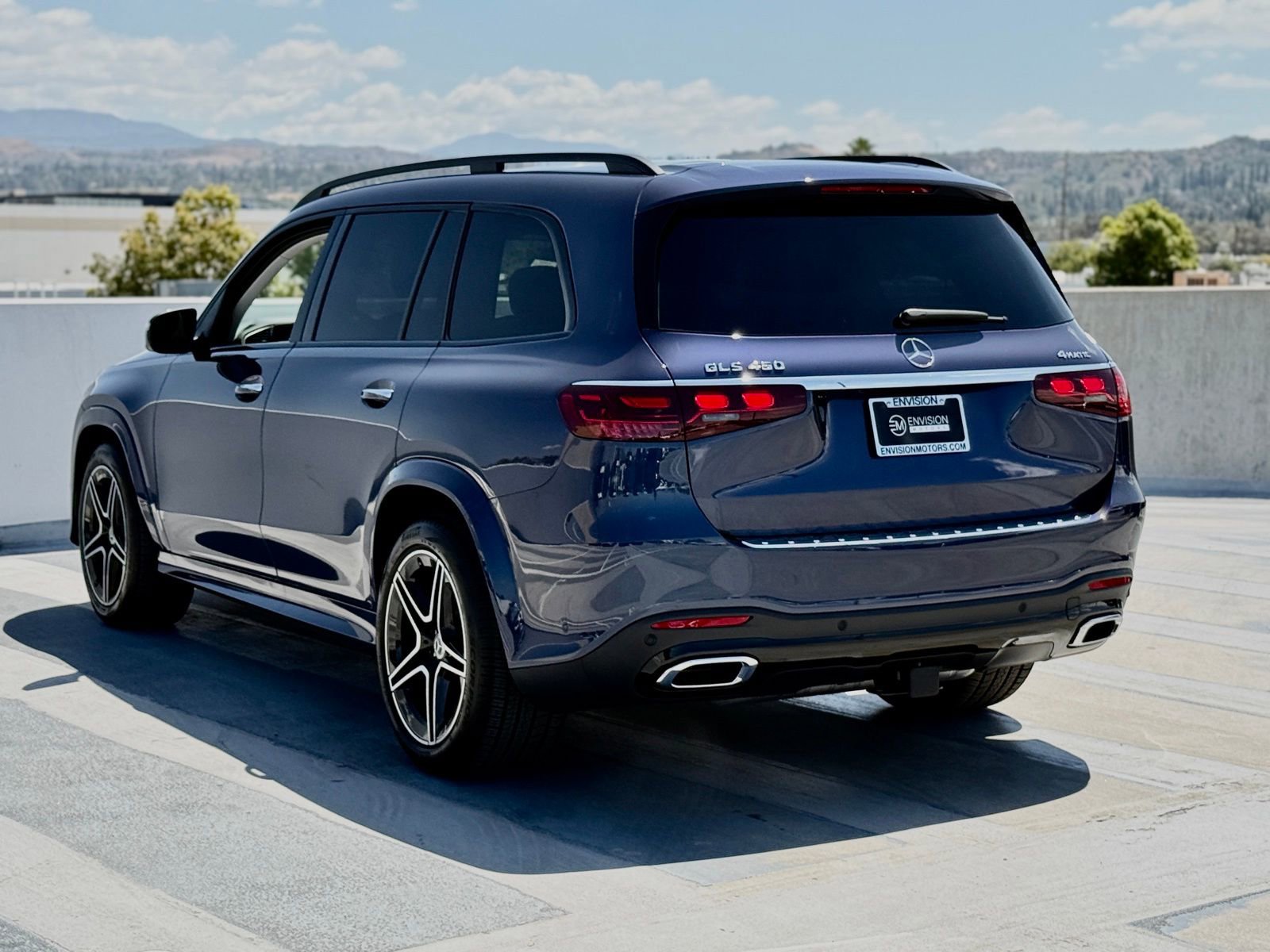 New 2026 Mercedes-Benz GLS 450 4MATIC image 9