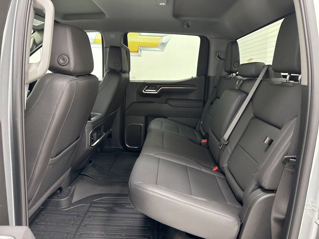 New 2026 GMC Sierra 1500 SLT w/ SLT Premium Package image 14