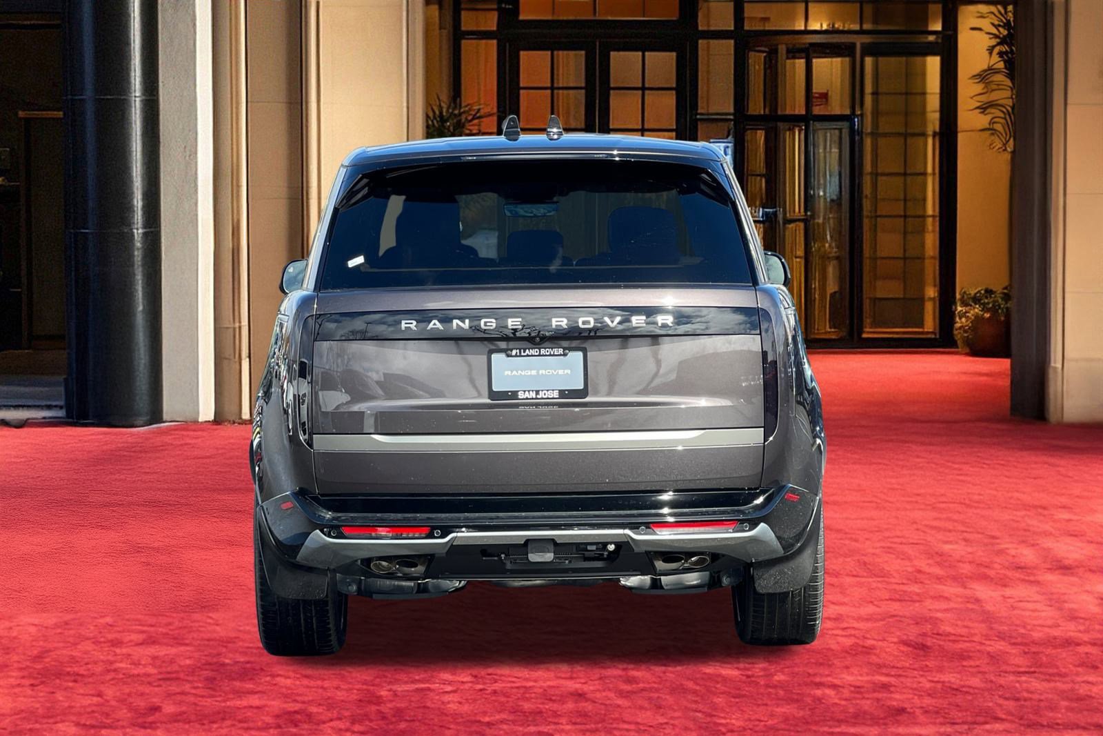 New 2026 Land Rover Range Rover Long Wheelbase SE image 11