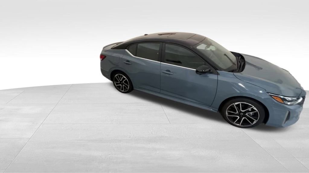 Certified 2024 Nissan Sentra SR w/ SR Premium Package image 7