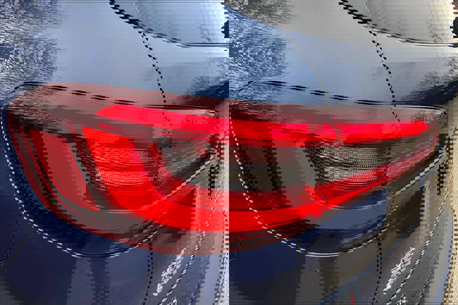 Used 2022 BMW X5 xDrive40i w/ Premium Package image 27