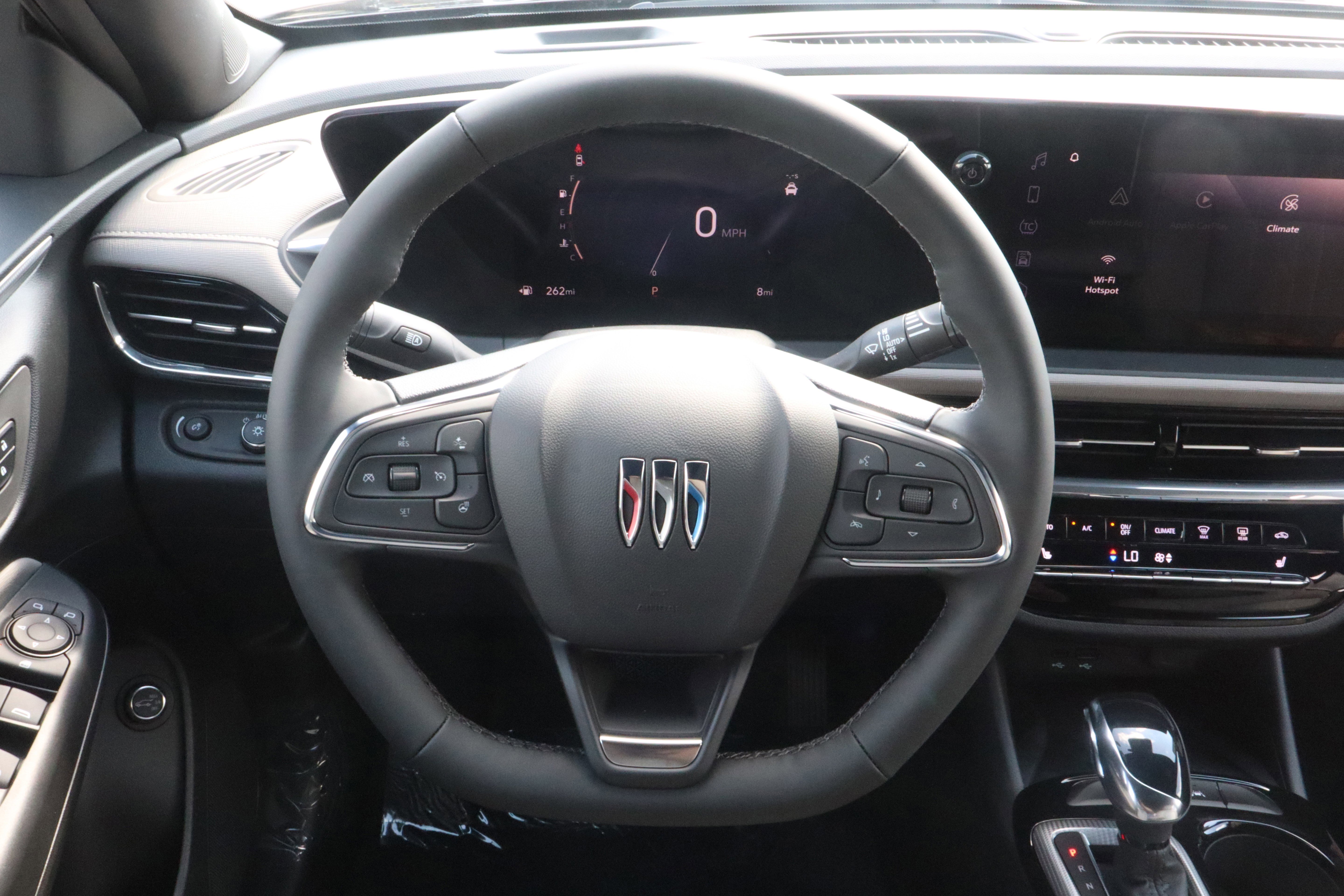 New 2025 Buick Envista Avenir image 9