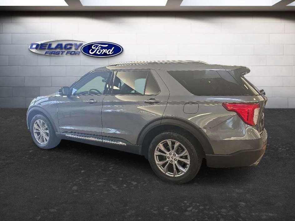Used 2021 Ford Explorer Limited AWD/4WD image 4