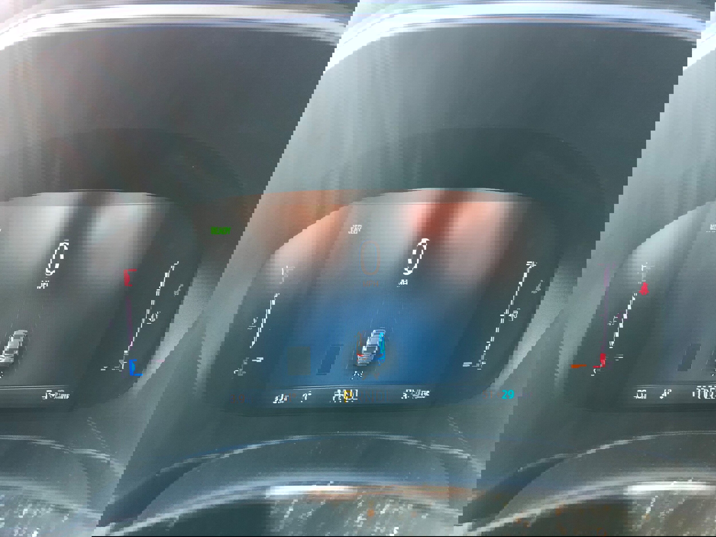 New 2025 Ford Escape SE w/ Class II Trailer Tow Package image 17