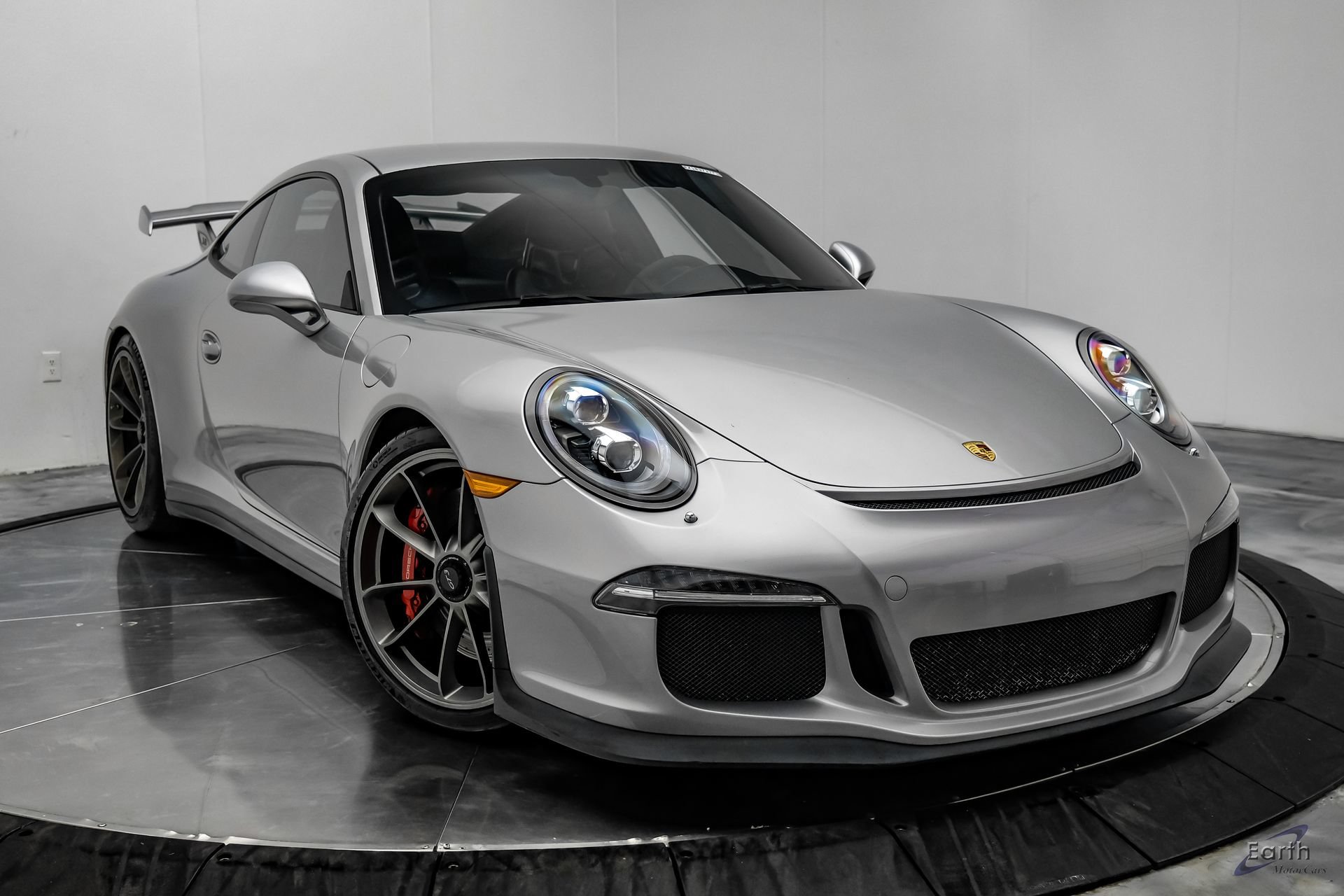 Used 2015 Porsche 911 GT3 RWD image 25