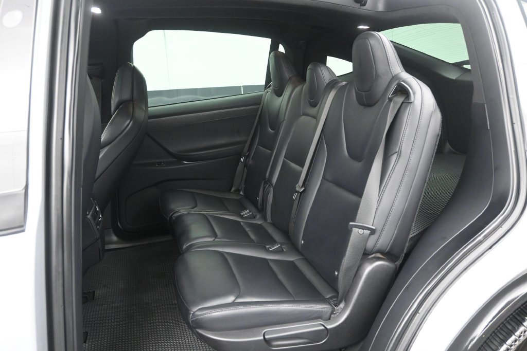 Used 2018 Tesla Model X 100D AWD/4WD image 11