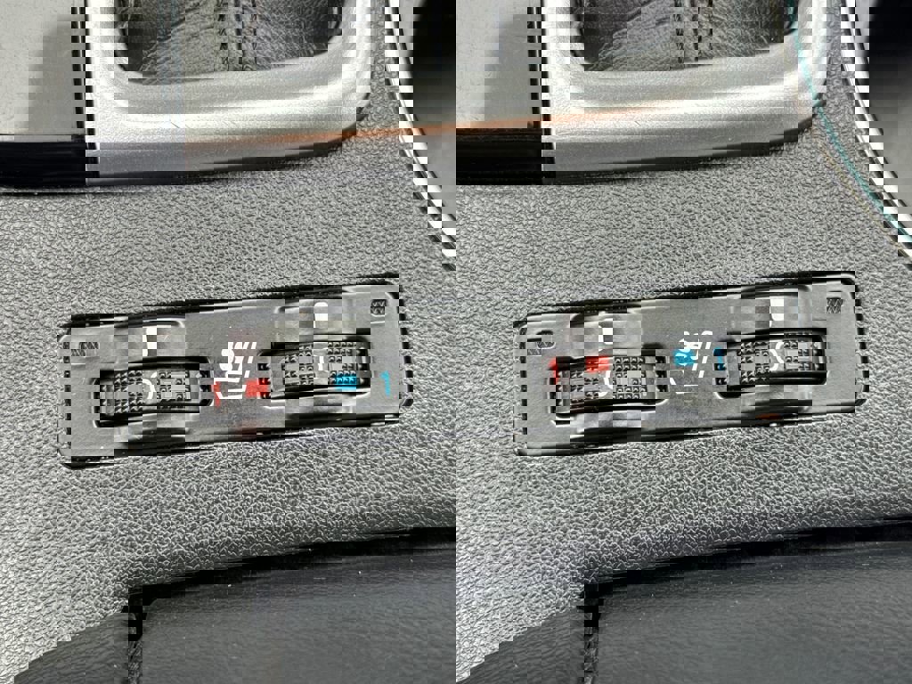 Used 2019 Toyota Highlander Limited Platinum image 14