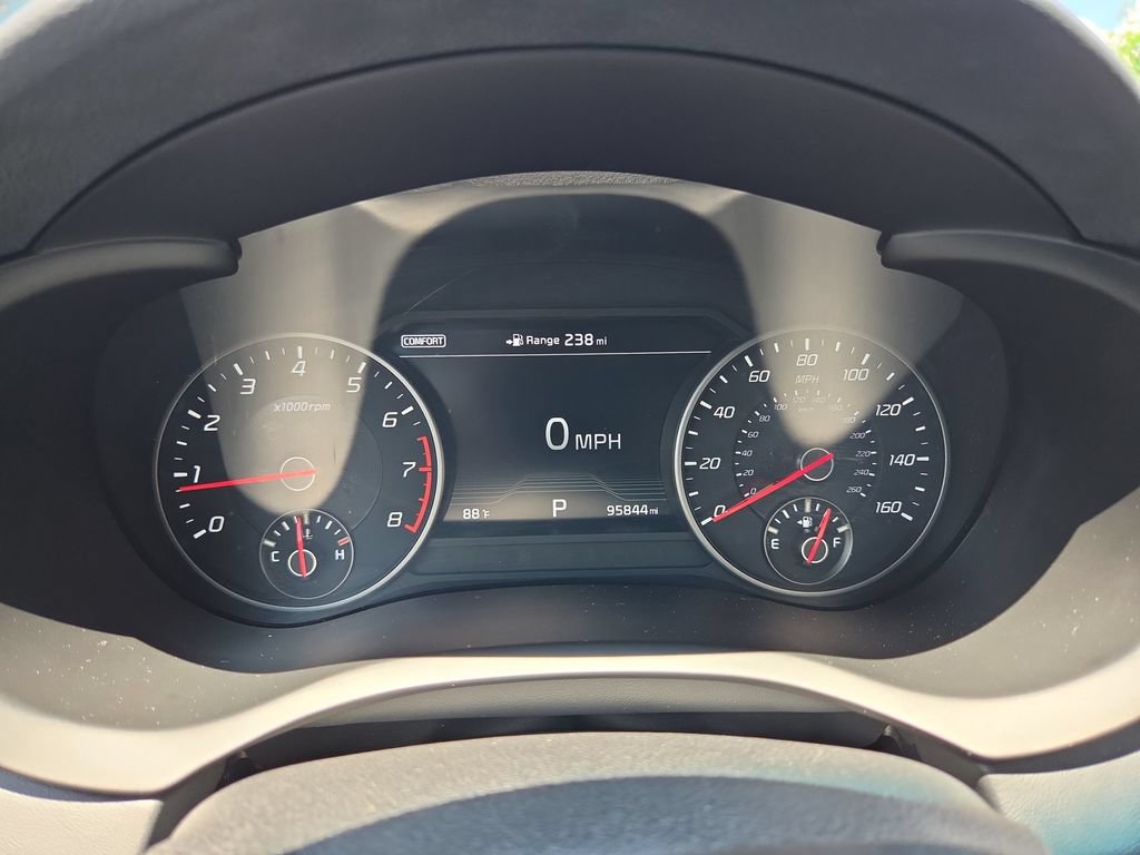 Used 2018 Kia Stinger Premium AWD/4WD image 29