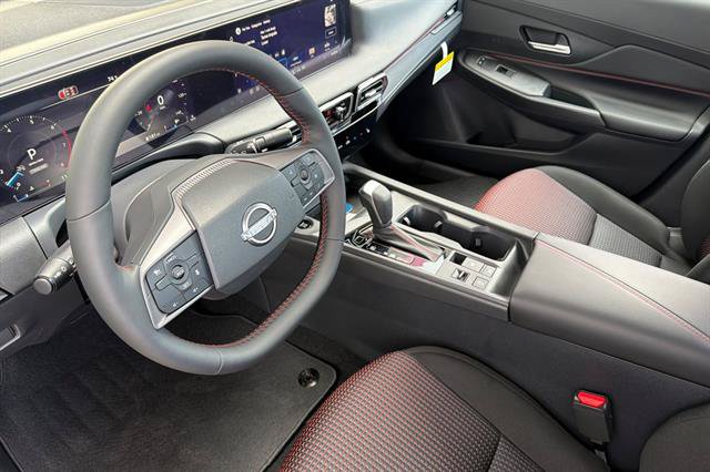 New 2027 Nissan Sentra SR w/ SR All Weather Package FWD image 10