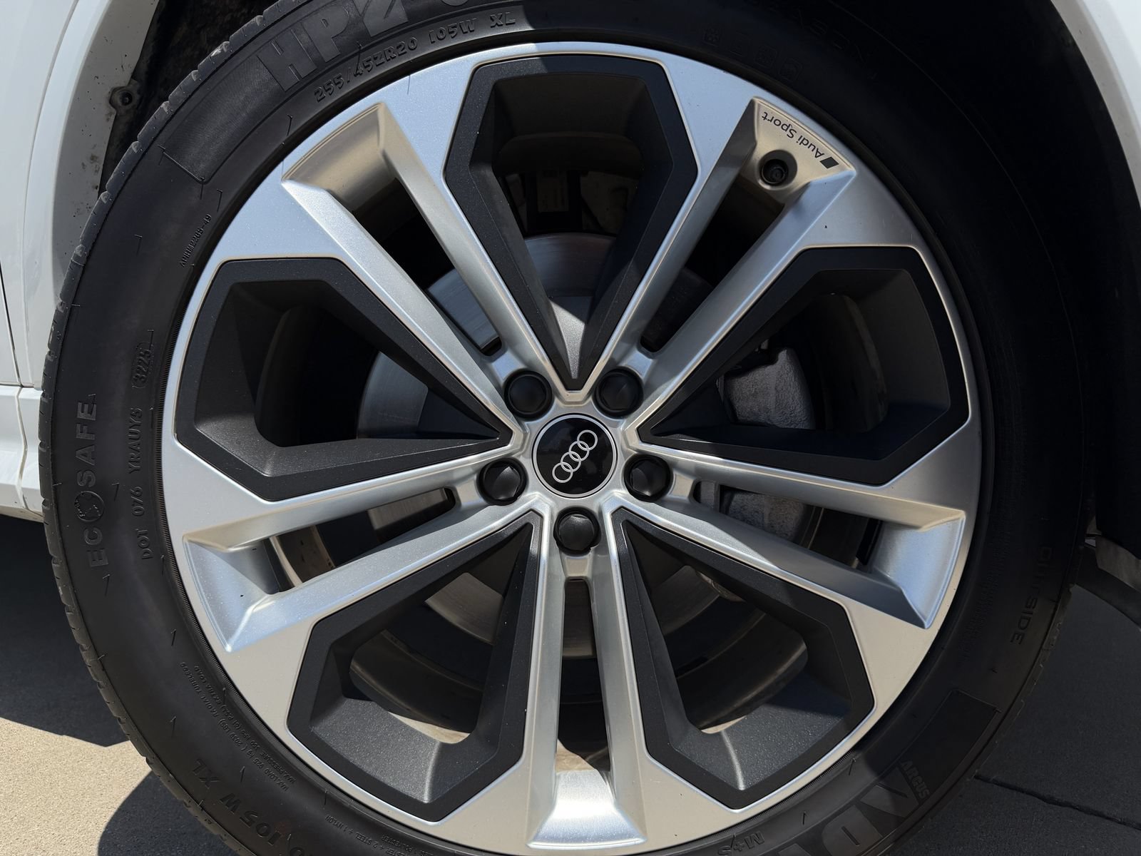 Used 2021 Audi Q3 2.0T Premium w/ 20" Wheel Package AWD/4WD image 10