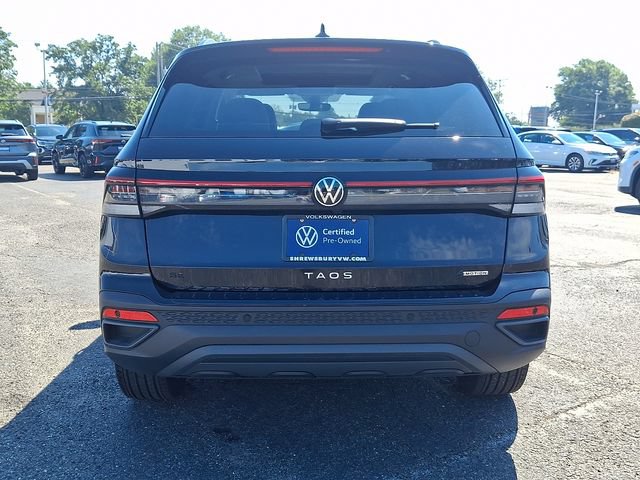 Certified 2026 Volkswagen Taos SE AWD/4WD image 5