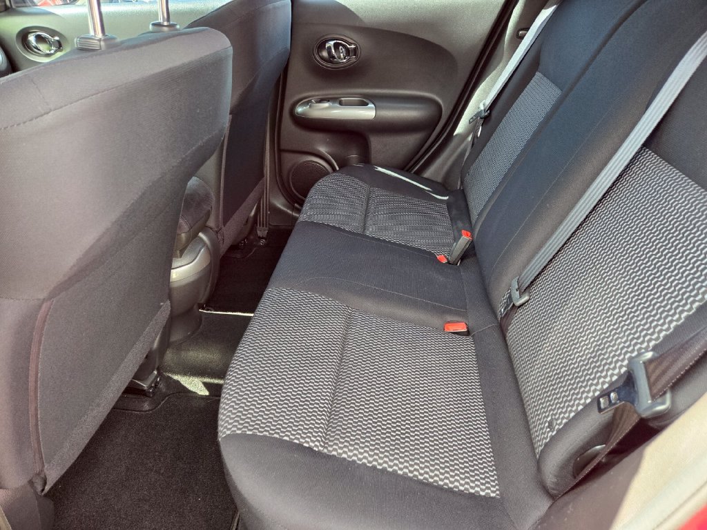 Used 2016 Nissan Juke S FWD image 13
